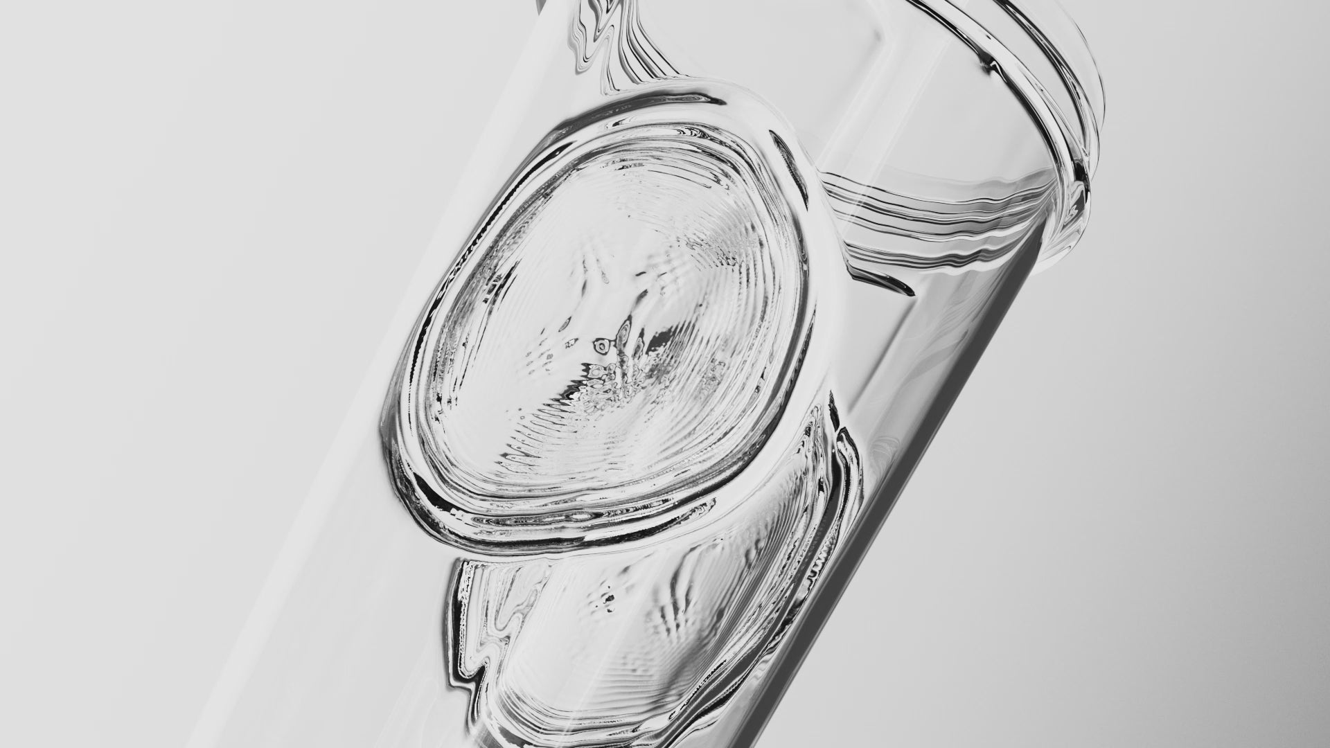 Stromeshaker showcasing its clean design that is easy to wash